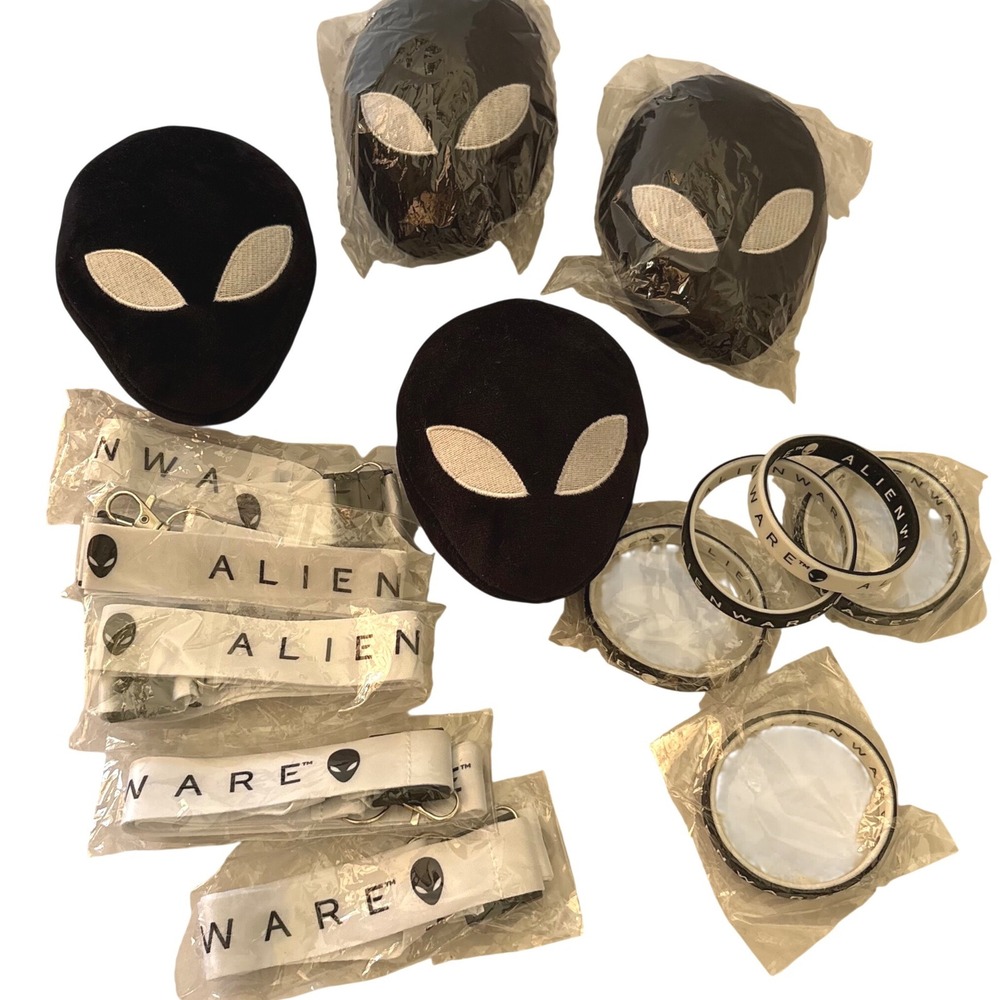 Alienware Gaming Promo Bundle Plush Alien Heads Lanyards & Silicone Wristbands